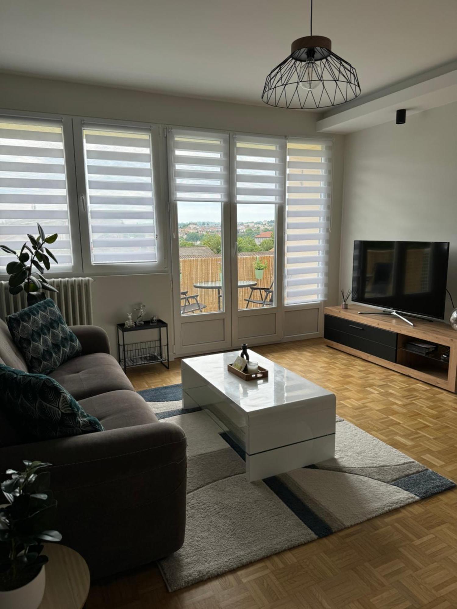 Appartement Chaleureux Et Spacieux T3 Limoges Esterno foto